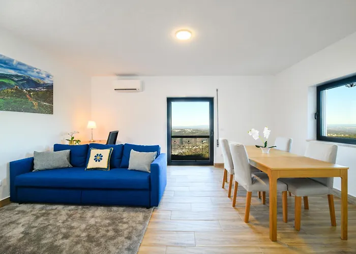 Casa Do Beco - Seia, Serra Da Estrela * Lapa dos Dinheiros